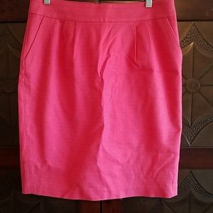 Tweed skirt with pockets